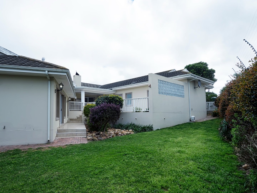 3 Bedroom Property for Sale in Hunters Estate Western Cape